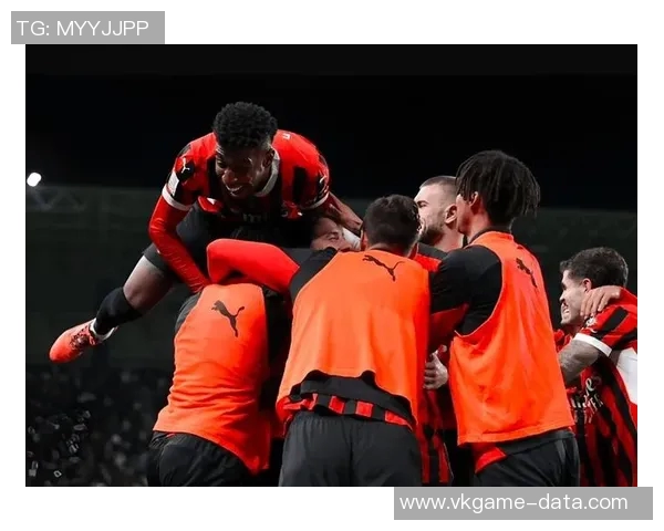 世界杯经典对决AC米兰逆转国米补时绝杀引发全场狂欢